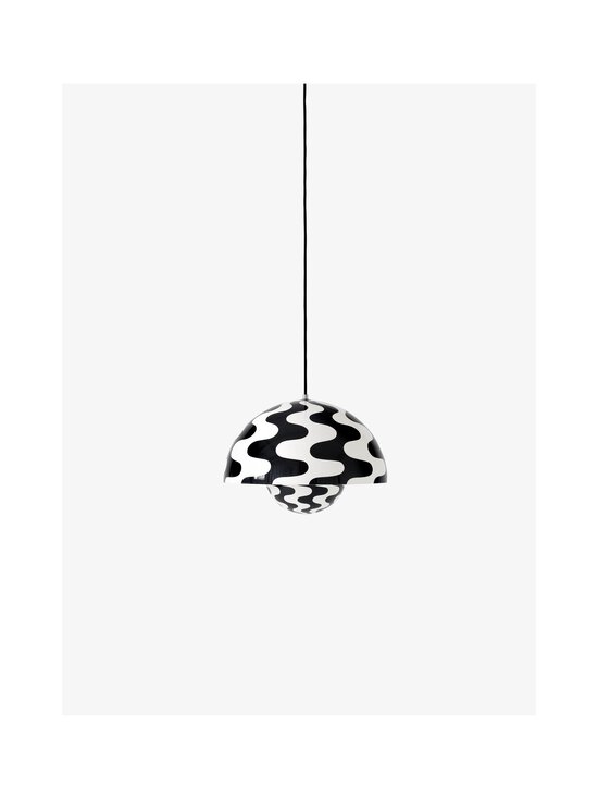 &Tradition - Flowerpot VP7 -riippuvalaisin Ø 37 cm - BLACK/WHITE - photo 2 &Tradition - Flowerpot VP7 -riippuvalaisin Ø 37 cm - BLACK/WHITE | Stockmann - photo 2