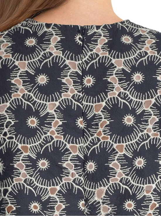 by TiMo - Broderie Anglaise -toppi - 070 - MARINE | Stockmann - photo 4