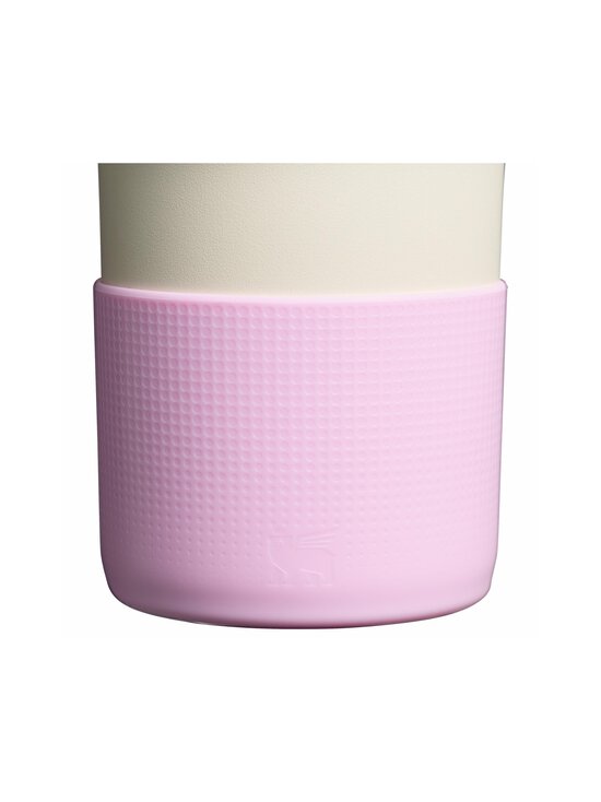 Stanley - The Quencher Boot Straw Topper- silikonisuoja pullolle ja pillille (1.18 l) - CHERRY BLOSSOM - photo 3 Stanley - The Quencher Boot Straw Topper- silikonisuoja pullolle ja pillille (1.18 l) - CHERRY BLOSSOM | Stockmann - photo 3