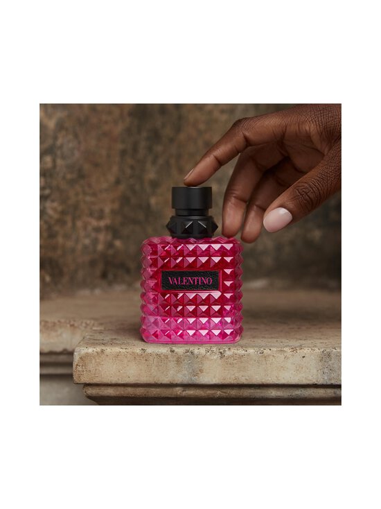 Valentino - Born in Roma Donna Extradose Parfum 30 ml - NOCOL - photo 4 Valentino - Born in Roma Donna Extradose Parfum 30 ml - NOCOL | Stockmann - photo 4