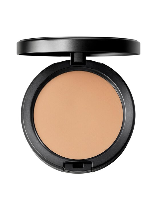 Studio Fix Plus Powder Foundation