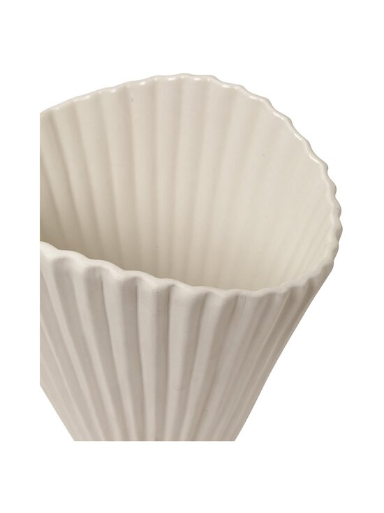 Ferm Living - Vaas Fountain 30.5 cm - OFF-WHITE - photo 3 Ferm Living - Vaas Fountain 30.5 cm - OFF-WHITE | Stockmann - photo 3