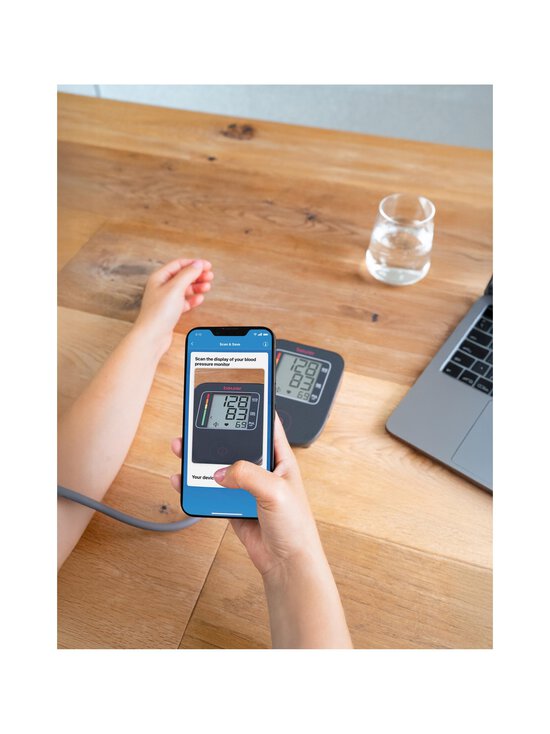 Beurer - BM23 Blood Pressure Monitor Limited Edition -verenpainemittari - BLACK / RED | Stockmann - photo 6