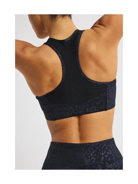 Röhnisch - Spordirinnahoidja Flattering Mesh - T519 LEO EMBOSS BLACK - photo 3 Röhnisch - Spordirinnahoidja Flattering Mesh - T519 LEO EMBOSS BLACK | Stockmann - photo 3