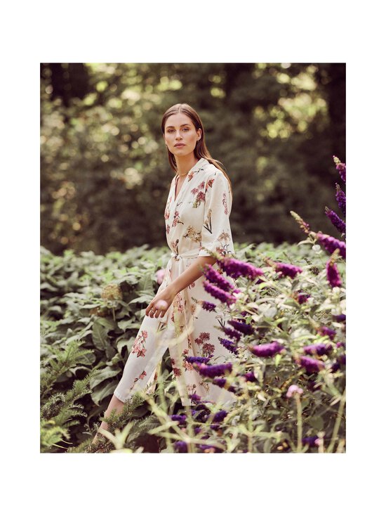 Essenza - Ilona Annebella Kimono -aamutakki - VANILLA | Stockmann - photo 6