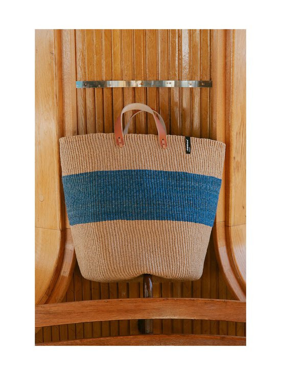 Mifuko - Mifuko Majani Market Basket L groza soma - ONE THICK STRIPE BLUE - photo 3 Mifuko - Mifuko Majani Market Basket L groza soma - ONE THICK STRIPE BLUE | Stockmann - photo 3