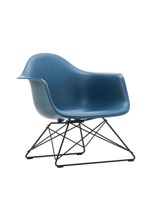 Eames LAR RE -tuoli