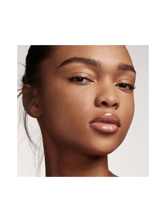 Fenty Beauty - Pro Filt'r Soft Matte Powder Foundation Powder -meikkipuuteri - 330 - photo 3 Fenty Beauty - Pro Filt'r Soft Matte Powder Foundation Powder -meikkipuuteri - 330 | Stockmann - photo 3