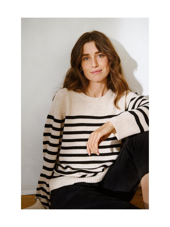 Part Two - Niaka Striped -neulepusero - 30400 BLACK STRIPE - photo 4 Part Two - Niaka Striped -neulepusero - 30400 BLACK STRIPE | Stockmann - photo 4