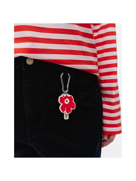 Marimekko - Aallokas Unikko -avaimenperä - 320 RED, OFF WHITE - photo 3 Marimekko - Aallokas Unikko -avaimenperä - 320 RED, OFF WHITE | Stockmann - photo 3