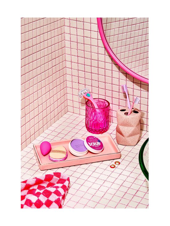 Beautyblender - Blendercleanser® Lavender cietās ziepes, lavanda - LAVENDER - photo 6 Beautyblender - Blendercleanser® Lavender cietās ziepes, lavanda - LAVENDER | Stockmann - photo 6