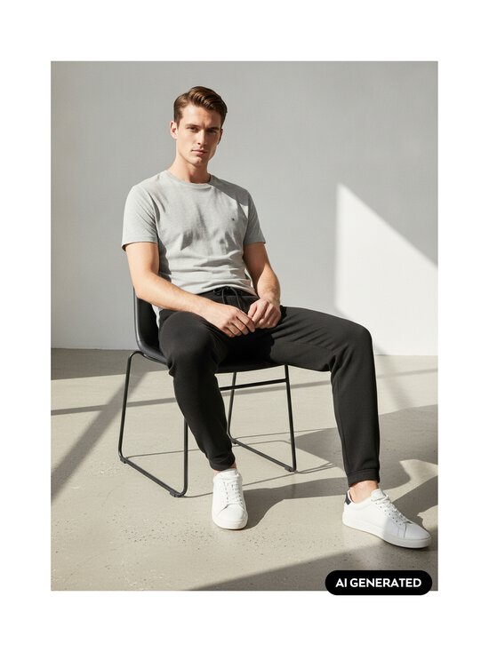 Tommy Jeans - Dressipüksid Slim Flag - BDS BLACK | Stockmann - photo 8