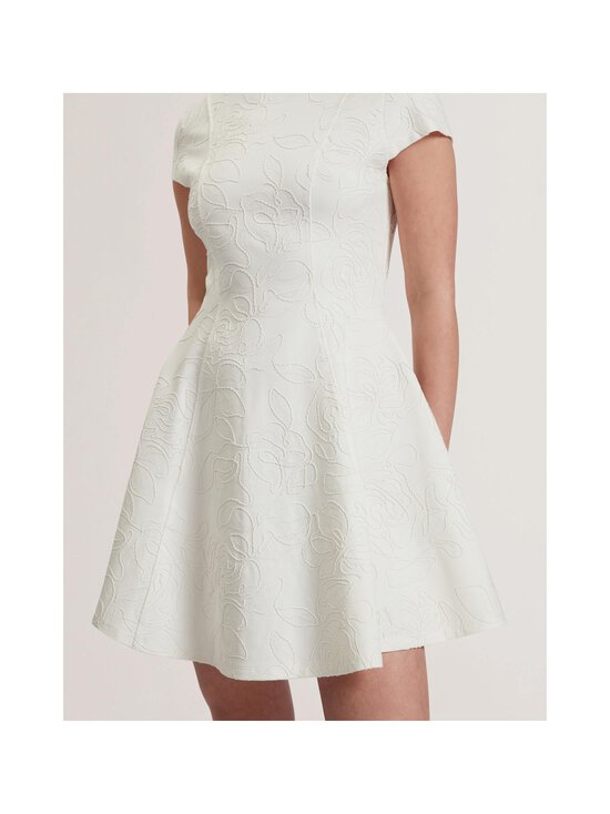 Ted Baker London - Clodaa Mini Skater izšūta kleita - 92 IVORY - photo 4 Ted Baker London - Clodaa Mini Skater izšūta kleita - 92 IVORY | Stockmann - photo 4