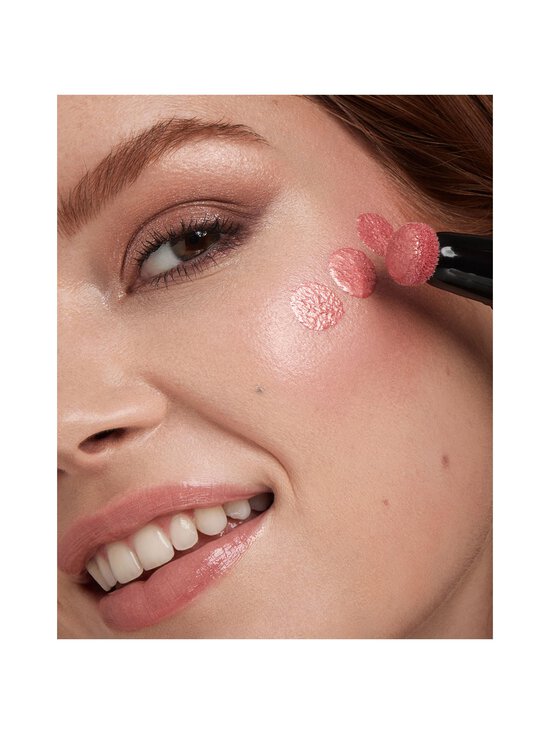 KIKO Milano - Plush Blush -poskipuna - 2 - photo 5 KIKO Milano - Plush Blush -poskipuna - 2 | Stockmann - photo 5