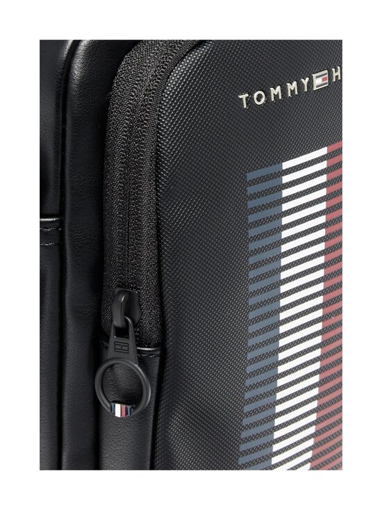 Tommy Hilfiger Collection - Foundation Pique Mini Reporte -tekonahkalaukku - BDS BLACK - photo 3 Tommy Hilfiger Collection - Foundation Pique Mini Reporte -tekonahkalaukku - BDS BLACK | Stockmann - photo 3