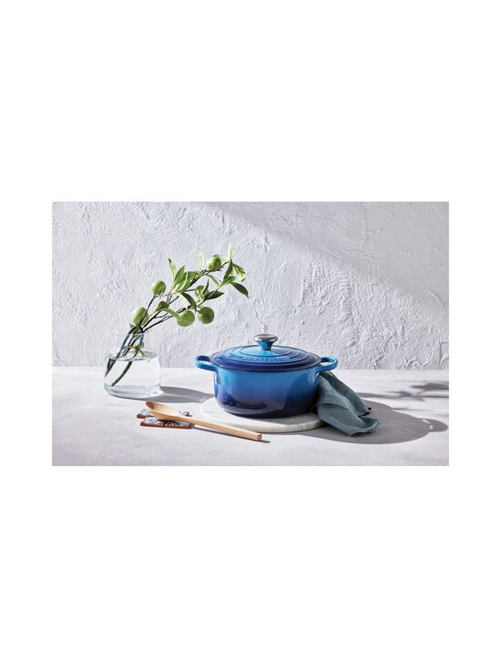 Le Creuset - Signature-pyöreä valurautapata 4.2 l - AZURE - photo 6 Le Creuset - Signature-pyöreä valurautapata 4.2 l - AZURE | Stockmann - photo 6