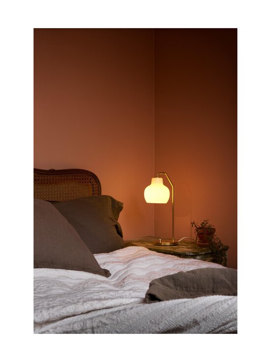 Louis Poulsen - VL Ring Crown -pöytävalaisin - BRASS/OPAL GLASS | Stockmann - photo 7