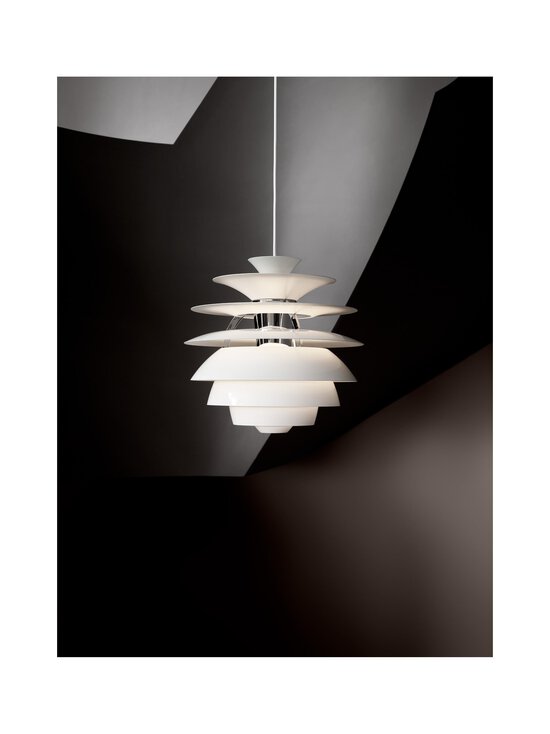 Louis Poulsen - PH Snowball -riippuvalaisin - SOFT WHITE/BRASS METALLISED - photo 6 Louis Poulsen - PH Snowball -riippuvalaisin - SOFT WHITE/BRASS METALLISED | Stockmann - photo 6