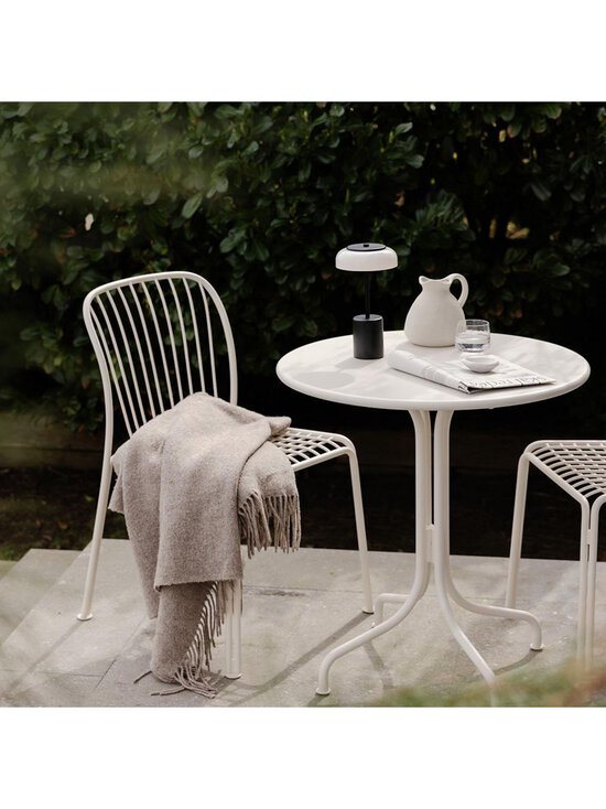 Nuura - Blossi Mini -pöytävalaisin ladattava musta / opaali - BLACK | Stockmann - photo 10