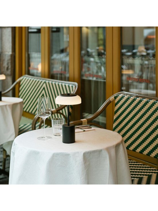 Nuura - Blossi Mini -pöytävalaisin ladattava musta / opaali - BLACK | Stockmann - photo 19