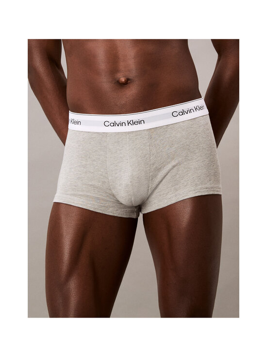 Calvin Klein Underwear - Low Rise Trunk bokseršorti 3 gab. - MP1 GREY HEATHER/WHITE/BLACK - photo 4 Calvin Klein Underwear - Low Rise Trunk bokseršorti 3 gab. - MP1 GREY HEATHER/WHITE/BLACK | Stockmann - photo 4