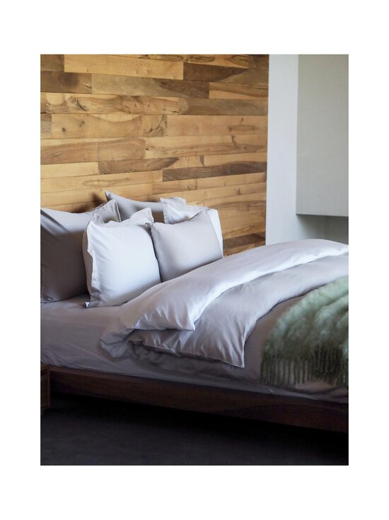 Balmuir - Castelle-satiinipussilakana 150 x 210 cm - 100 WHITE - photo 4 Balmuir - Castelle-satiinipussilakana 150 x 210 cm - 100 WHITE | Stockmann - photo 4