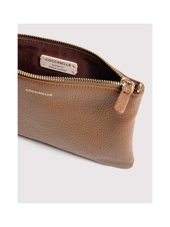 Coccinelle - Mini Bag Best Crossbody Small -nahkalaukku - W11 COGNAC - photo 3 Coccinelle - Mini Bag Best Crossbody Small -nahkalaukku - W11 COGNAC | Stockmann - photo 3