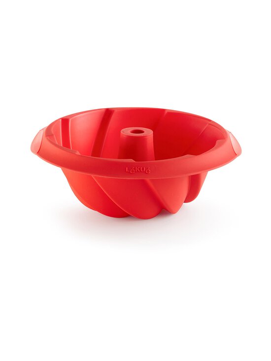 Savarin kūkas forma ar spirālveida rakstu