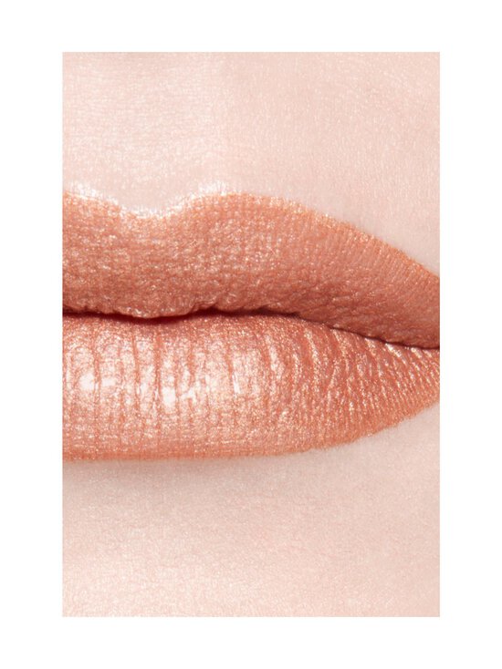 CHANEL - ROUGE ALLURE LAQUE Ultrawear Shine Liquid Lip Colour - 60 INFLEXIBLE - photo 3 CHANEL - ROUGE ALLURE LAQUE Ultrawear Shine Liquid Lip Colour - 60 INFLEXIBLE | Stockmann - photo 3