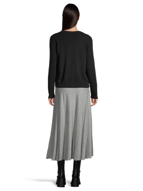 ESSENTIALS by Stockmann - Sally V-neck -kashmirneule - BLACK - MC-27060 - photo 3 ESSENTIALS by Stockmann - Sally V-neck -kashmirneule - BLACK - MC-27060 | Stockmann - photo 3