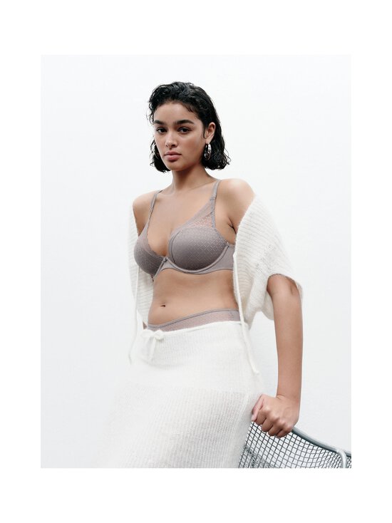 Chantelle - Norah chic Plunge T-shirt krūšturis - 0OV BRONZED TAUPE - photo 6 Chantelle - Norah chic Plunge T-shirt krūšturis - 0OV BRONZED TAUPE | Stockmann - photo 6