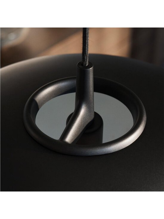 BoConcept - Paris-riippuvalaisin - MUSTA - photo 5 BoConcept - Paris-riippuvalaisin - MUSTA | Stockmann - photo 5