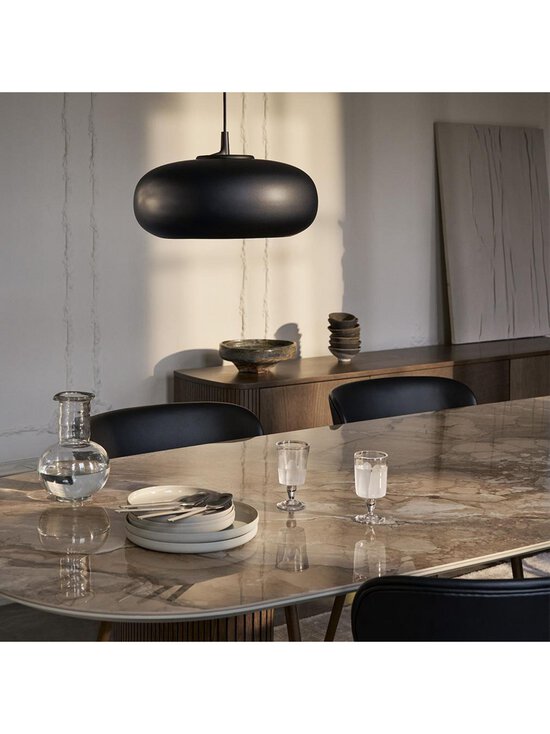 BoConcept - Paris-riippuvalaisin - MUSTA - photo 4 BoConcept - Paris-riippuvalaisin - MUSTA | Stockmann - photo 4