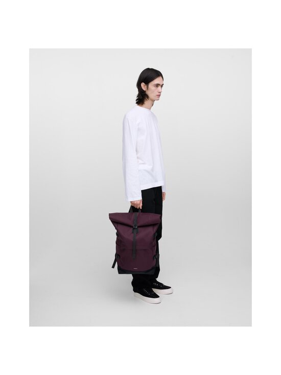 Sandqvist - Icon Rolltop L -reppu - CABERNET - photo 5 Sandqvist - Icon Rolltop L -reppu - CABERNET | Stockmann - photo 5