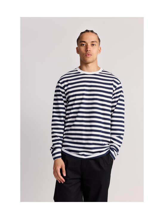 Makia - Trikotaažsärk Verkstad - 674 NAVY-WHITE - photo 2 Makia - Trikotaažsärk Verkstad - 674 NAVY-WHITE | Stockmann - photo 2