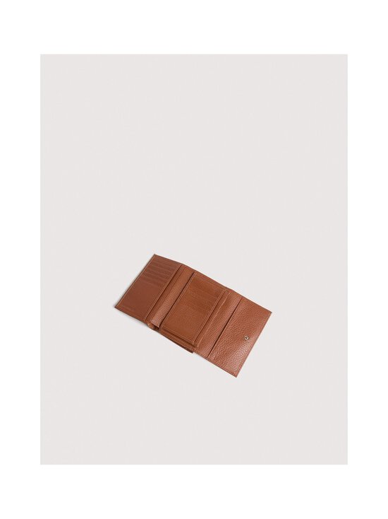 Coccinelle - Metallic Soft Flap ādas maks - W11 COGNAC - photo 2 Coccinelle - Metallic Soft Flap ādas maks - W11 COGNAC | Stockmann - photo 2