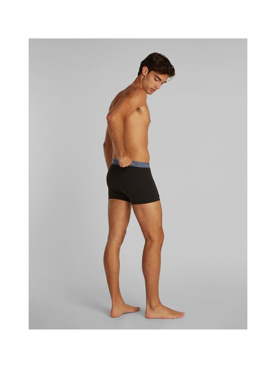 Calvin Klein Underwear - Aluspüksid Relaxed Dart, 3 paari - VQO B- VINT IND, MICRO CHIP, MOLTEN WBS - photo 3 Calvin Klein Underwear - Aluspüksid Relaxed Dart, 3 paari - VQO B- VINT IND, MICRO CHIP, MOLTEN WBS | Stockmann - photo 3