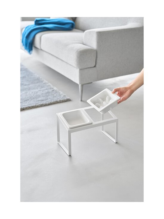 Yamazaki - Tower Angled Slow Feeder paaugstinātas mājdzīvnieku barības bļodas statīvā - WHITE | Stockmann - photo 6