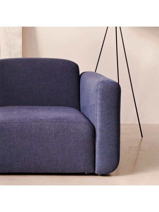 Kave Home - Neom-sohvan käsinoja tummansininen 19 x 67 cm - BLUE | Stockmann - photo 5