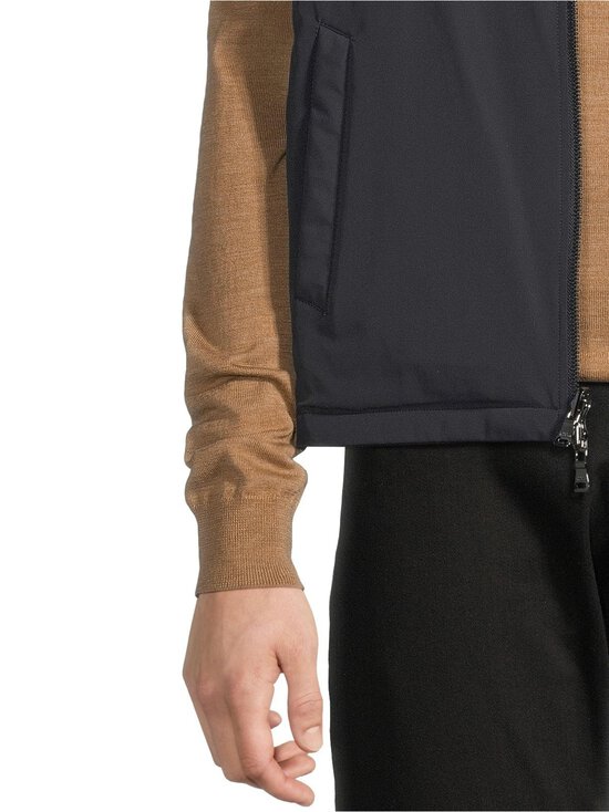 Oscar Jacobson - Reversible Padded Vest -käännettävä toppaliivi - 210 NAVY | Stockmann - photo 9