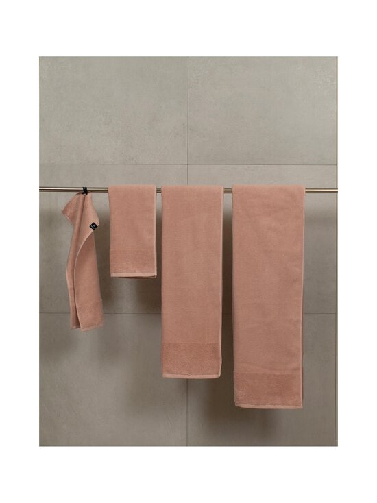 Himla - Cleo-pyyhe - 48 ROSES - photo 2 Himla - Cleo-pyyhe - 48 ROSES | Stockmann - photo 2