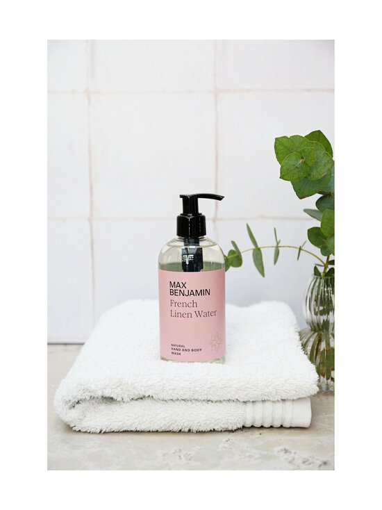 Max Benjamin - Nahahoolduskomplekt French Linen Water Hand & Body Gift Set, 2 x 300 ml - LIGHT PINK | Stockmann - photo 3