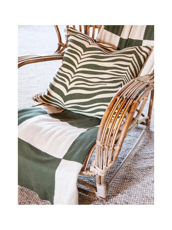 Classic Collection - Zebra-sisustustyyny 50 x 50 cm - GREEN - photo 4 Classic Collection - Zebra-sisustustyyny 50 x 50 cm - GREEN | Stockmann - photo 4