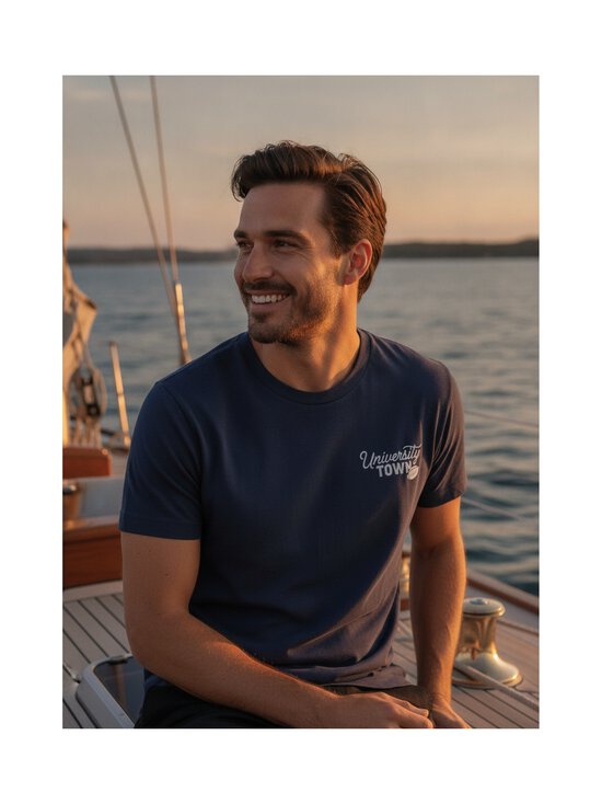 GANT - Graphic t-paita - 433 EVENING BLUE | Stockmann - photo 2