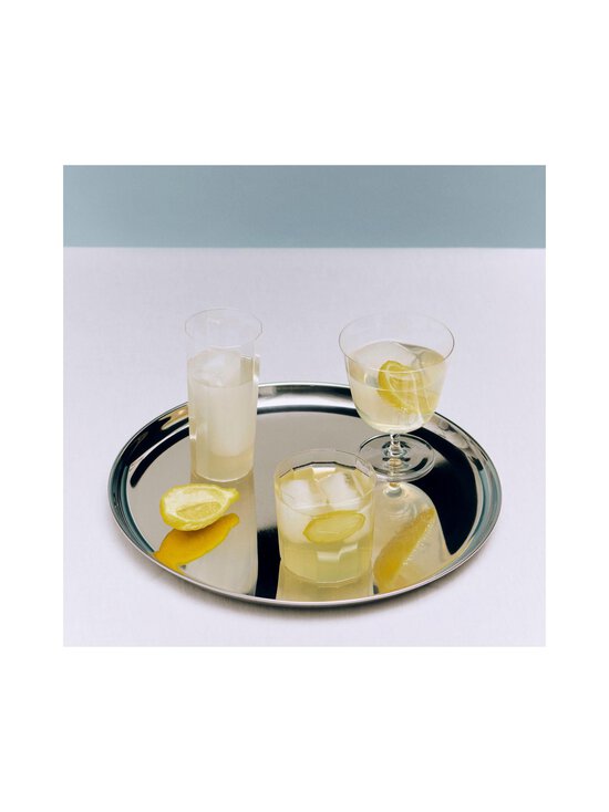 HAY - Essential Steel Round Medium -tarjoilulautanen - STAINLESS STEEL | Stockmann - photo 2