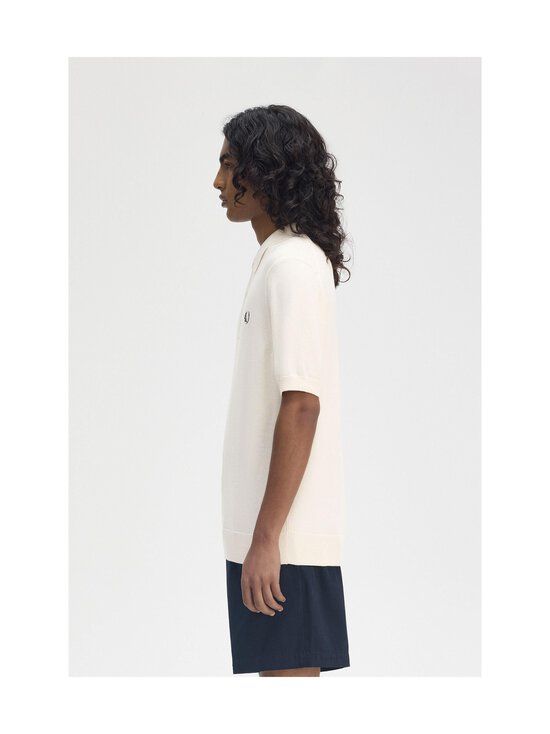 Fred Perry - Cotton Knitted polo krekls - 560 ECRU - photo 4 Fred Perry - Cotton Knitted polo krekls - 560 ECRU | Stockmann - photo 4