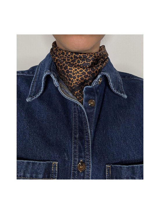 lescarf - Siidisall Leo Scarf - LEOPARD PRINT - photo 2 lescarf - Siidisall Leo Scarf - LEOPARD PRINT | Stockmann - photo 2
