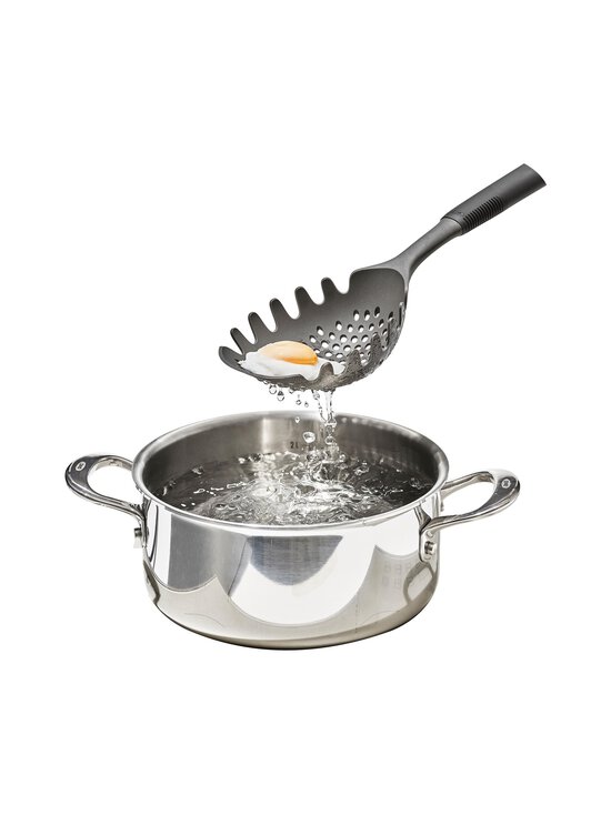 OXO - Pasta Scoop Strainer -siivilä - GREY, BLACK - photo 8 OXO - Pasta Scoop Strainer -siivilä - GREY, BLACK | Stockmann - photo 8