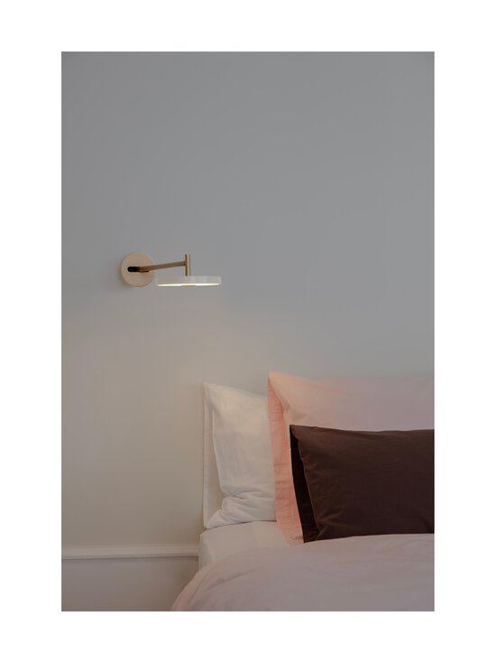 UMAGE - Asteria Long -seinävalaisin - WHITE - photo 5 UMAGE - Asteria Long -seinävalaisin - WHITE | Stockmann - photo 5