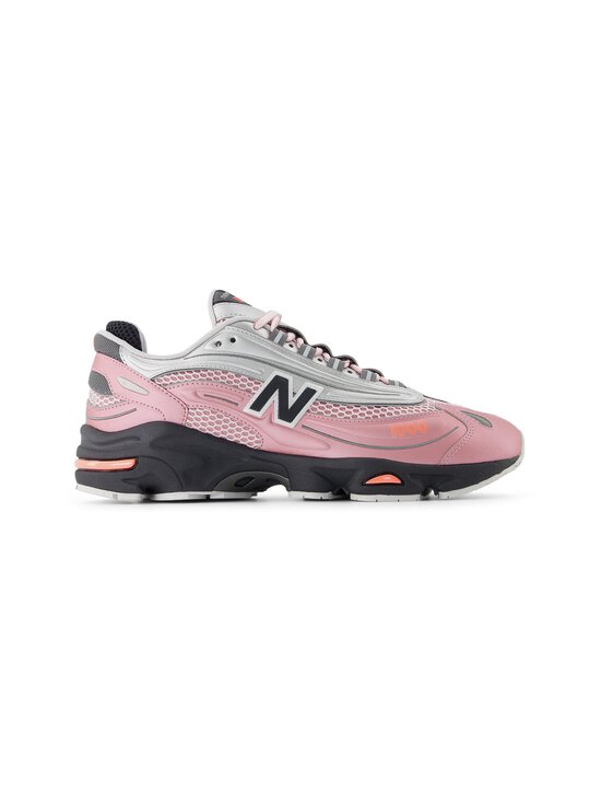 M1000-sneakerit